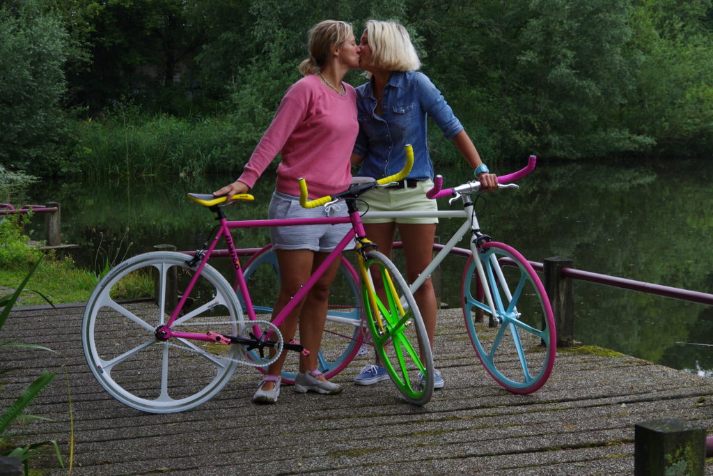 Customise our own colourful Mango Bikes